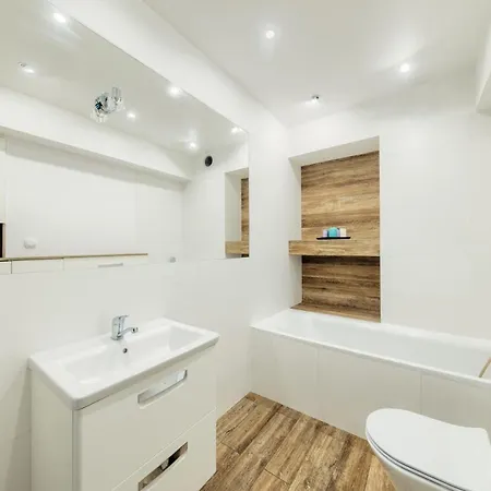 Shum Jeziora Apartament Nr 7 Gizycko Exterior photo